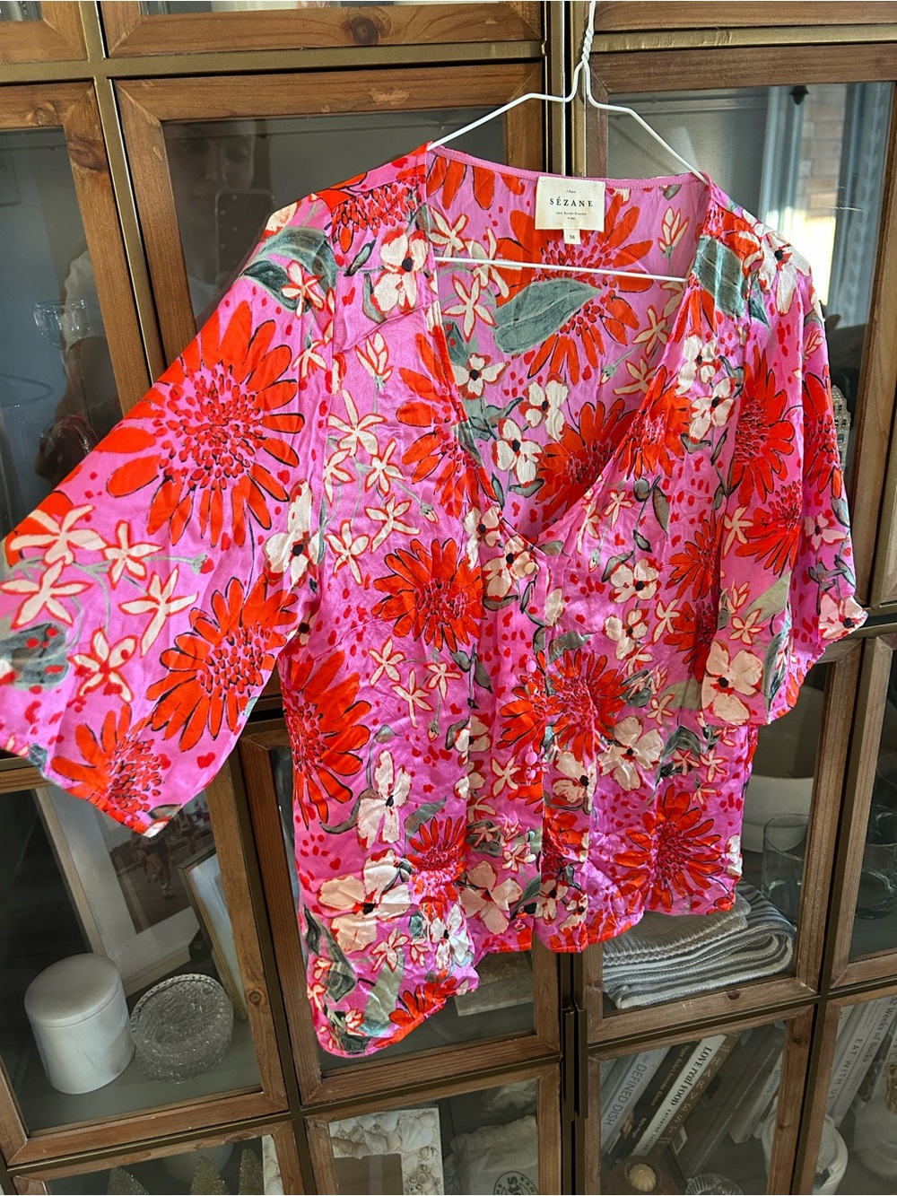 Sézane 100% Silk Pink Floral V-Neck Women's Blouse - Picture 3 of 14